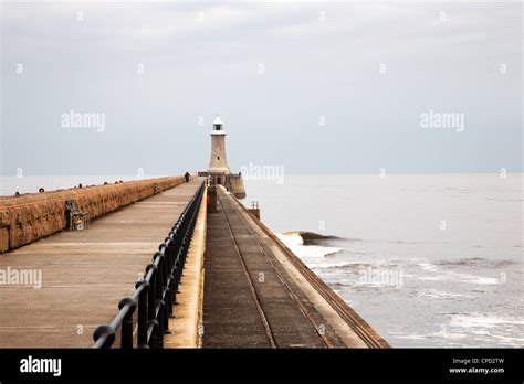 Tyne Wear Tynemouth Hi Res Stock Photography And Images Alamy