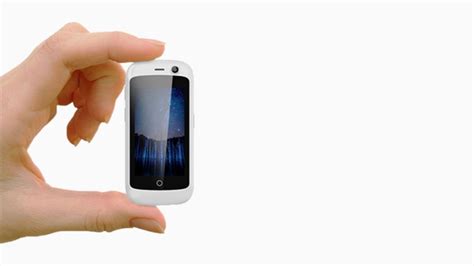 Este Es El Smartphone 4g Más Pequeño Del Mundo