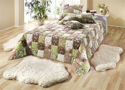 Sehr schöne qualität und ein highlight auf jedem bett! "Dreams" Tagesdecke in Patchwork-Optik - Tagesdecken | BADER