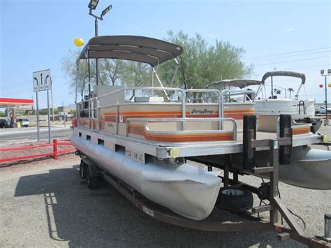 1984 Sun Tracker By Tracker Marine Party Barge For Sale In Lake