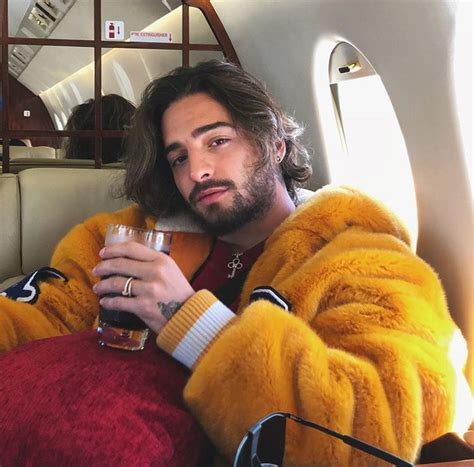 The colombian singer waxes poetic about his new collection for michelob. Pin by Zimma Black on MALUMA | Colombian men, Pretty boys ...