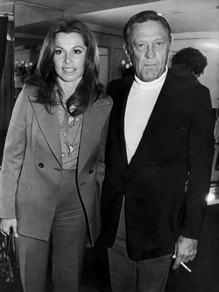 Stephanie Powers And William Holden Hollywood Couples Movie Stars Hollywood Actor