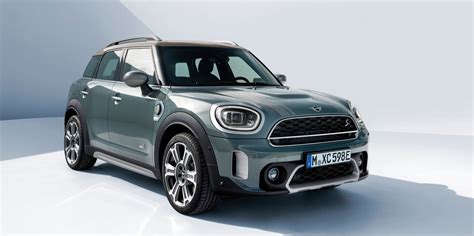 2021 Mini Cooper Countryman Jcw Review Pricing And Specs