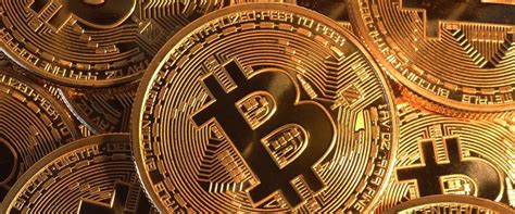 Après une hausse de la valeur de bitcoin fin 2020, le cours de bitcoin en euros atteint un nouveau plus. Wat een jaar was het voor Bitcoin, de koers blijft nu maar ...