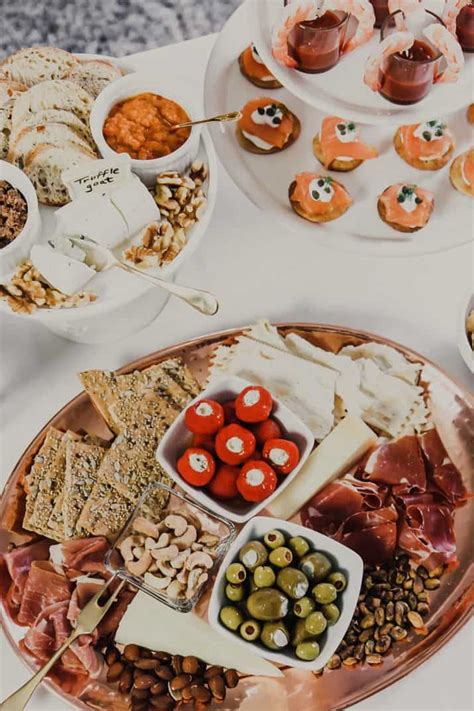 Easy Cocktail Party with Food Ideas & Hosting Tips (with photos)