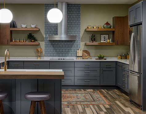 Never miss new arrivals that match exactly what you're looking for! Mid-Century Modern Kitchen - Crystal Cabinets