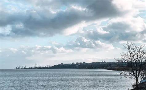 В Таганроге объявлен отбой атаки беспилотников — donnews.ru Картинка - В Таганроге объявлен отбой атаки беспилотников — donnews.ru