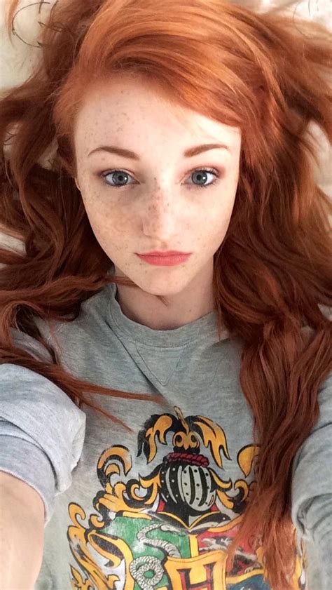 Cute Redhead Selfie Telegraph