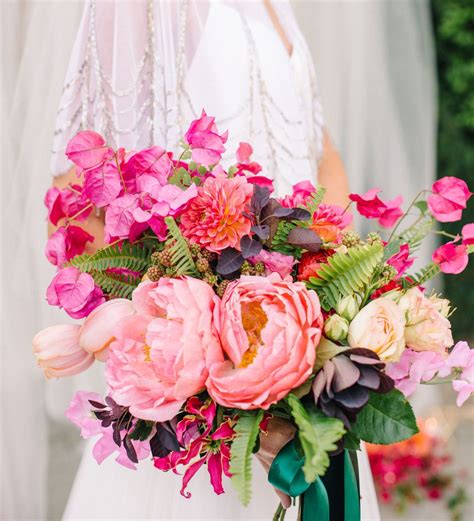 20 Beautiful Spring Wedding Bouquets Designed To Catch The Eye Flower