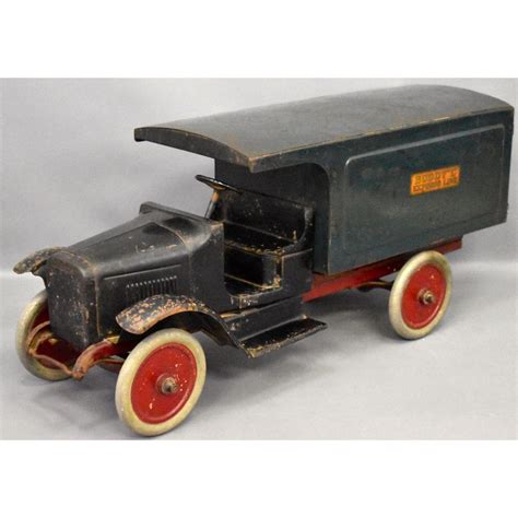 sold price 1920 s buddy l express lines pressed steel delivery truck all original january 5