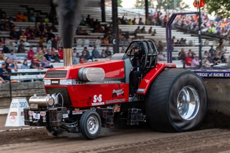 Diesel Super Stock Tractors The Pullers Championship