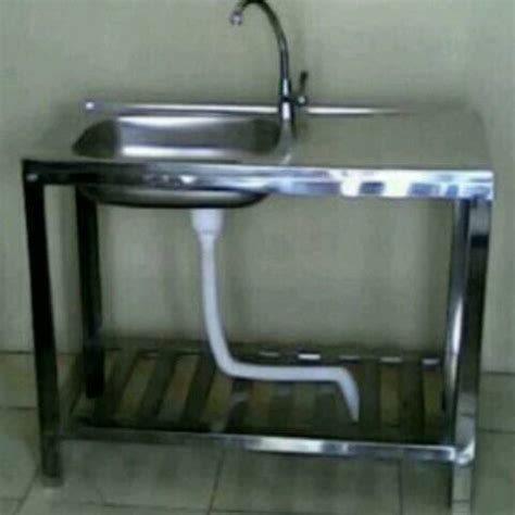 Keran air berfungsi untuk mengalirkan air bersih yang digunakan untuk mencuci pakaian, mencuci piring, menyiram tanaman dan juga untuk mandi.oleh karena itu, dibutuhkan keran air terbaik agar dapat mengalirkan air bersih secara maksimal. Jual Bak Cuci Piring plus kran Merk Metalco Type MS3618 ...