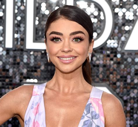 Sarah Hyland Dyed Her Hair Red At Home Popsugar Beauty