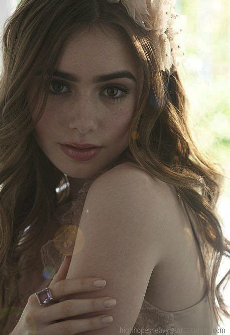 Lily Collins Photoshop Por More To Life Than Trying To Survive Phil