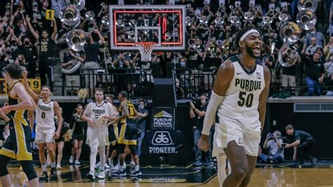 College Basketball Rankings Purdue Is No 1 In The Ap Top 25 Poll For