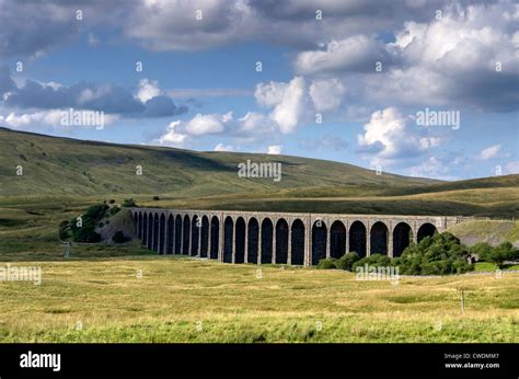 Ribblehead Viaduct Yorkshire Dales Stock Photo Alamy