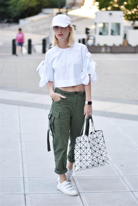 This Is Why You Need Cargo Pants 6 Ways To Style Thestylesafari