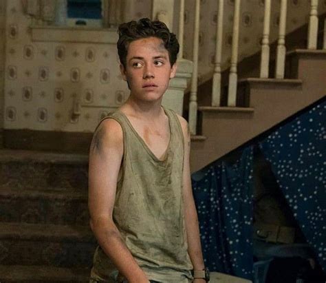 Pin by 𝑳𝒆𝒂𝒉 𝑭𝒂𝒊𝒕𝒉 on 𝓦𝓞𝓢𝓦𝓔𝓡 Carl shameless Carl gallagher Celebrities