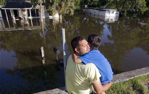 Flooding From Debby Begins To Recede In Northern Florida Neighborhoods