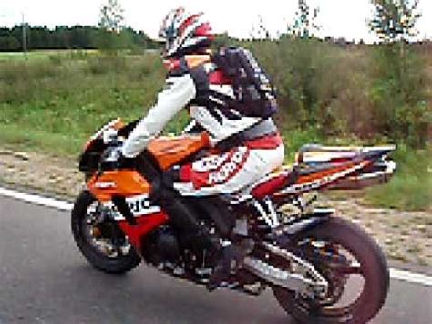 No reservevery nice example of a cbr1000 repsoladult owned and regular proservicestarts right up, uns, hifts and stops as it shouldvery fast bikevery nice set of vortex adjustable rear sets.tires in e. honda cbr1000rr repsol 2006 (in lithuanian) - YouTube