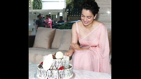 In Pics Kangana Ranaut Goes The Khan Way Invites Media To Her House