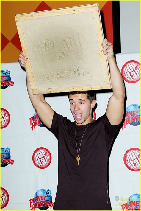 Youtube Rapper Jake Miller Causes Chaos At Planet Hollywood Drops