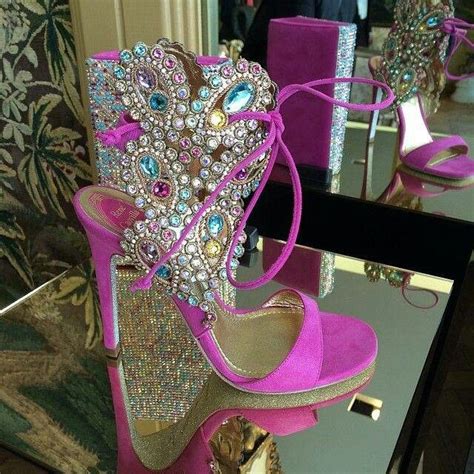 Pin By Gina Scuorzo On Fashion Crazy Shoes Beautiful Sandals Heels