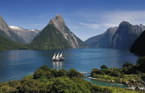 Ide Istimewa New Zealand Landscape Background Brosur