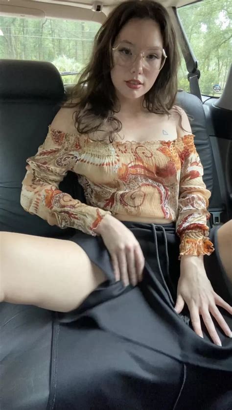 Backseat Fun Nudes Exposedinpublic NUDE PICS ORG