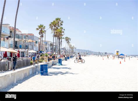 Mission Beach San Diego California Usa Stock Photo Alamy