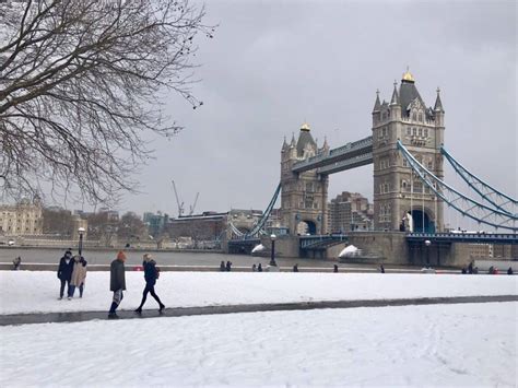 Snow Turns City Of London Into A Winter Wonderland City Matters