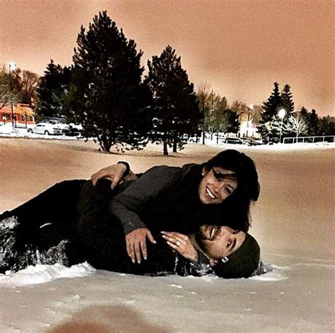 michael phelps gets engaged posts picture on instagram