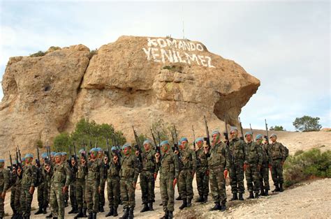 Jandarma komando seçerdim, piyade çok zordur. izmir foça jandarma komando