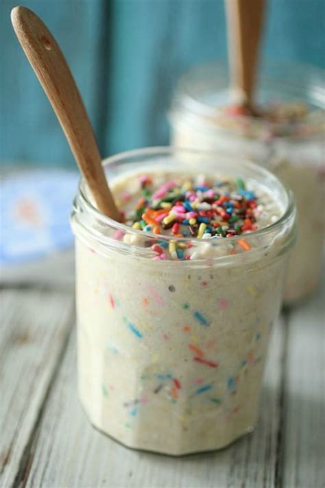 This is so tasty and filling it makes a great late night. 20 Overnight Oats Recipes - To Simply Inspire