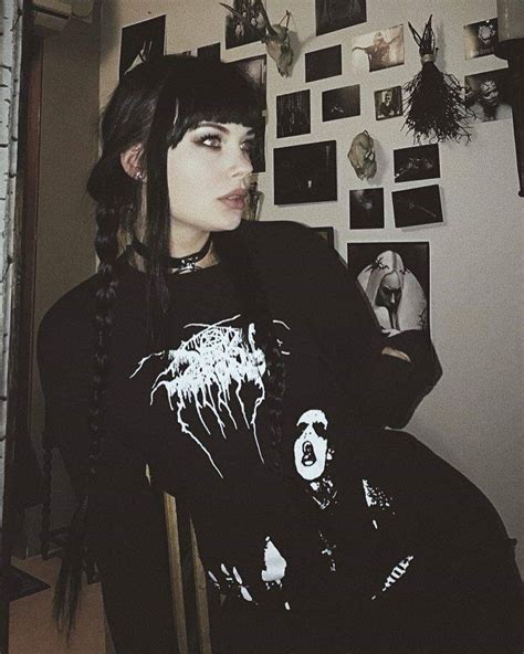 Gothic Black Metal Girl Gothic Metal Girl Metal Girl