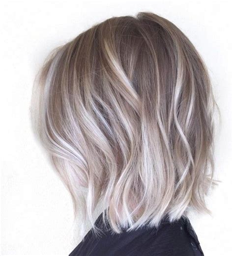 20 adorable ash blonde hairstyles to try