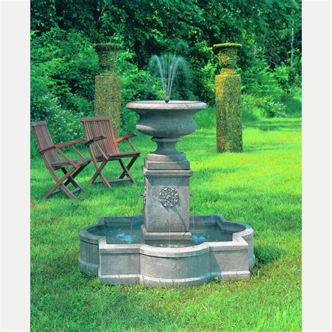 Palazzo Urn Large Outdoor Water Fountain Kinsey Garden Decor
