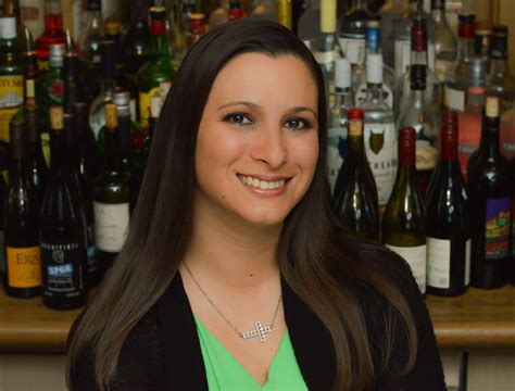 11 Female Bartenders You Need To Know In New Orleans Female Bartender