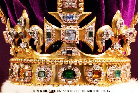 Tell Me About St Edwards Crown • The Crown Chronicles