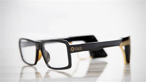This Pair Of Eyewear Lets You Control Your Devices By Moving Your Head And Blinking Shouts