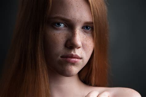Blue Eyes Freckles Redhead Model Woman Wallpaper Coolwallpapers Me