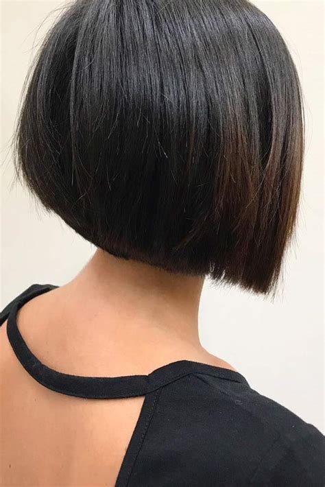 23 Beautiful Short Hairstyles For Thick Hair