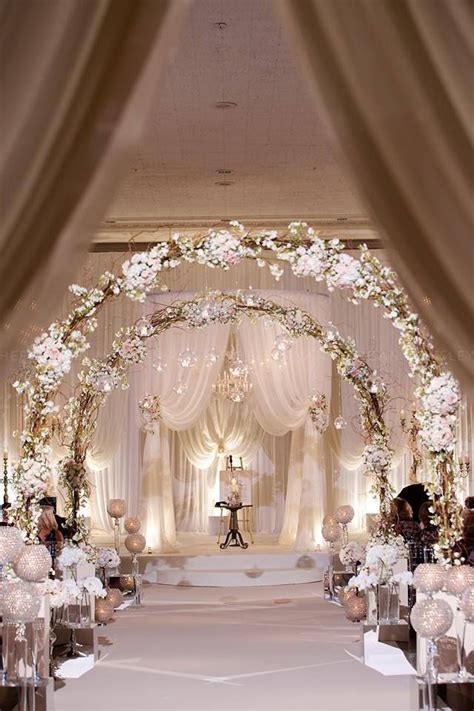 25 Romantic Winter Wedding Aisle Décor Ideas Dpf Stunning Wedding