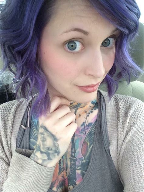 amanda pocalypse tattooed model bright purple hair pravana bright purple hair purple hair