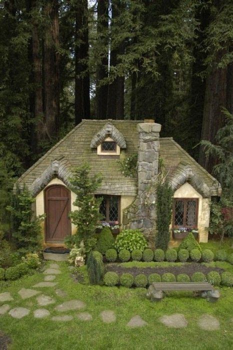 Sleeping Beautys Cottage Id Like To Live There With My Three Fairy