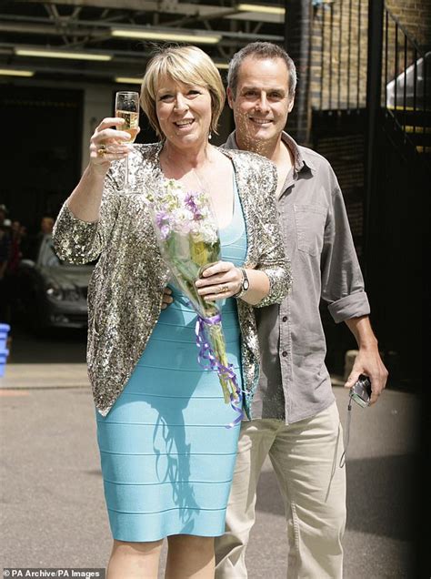 Fern Britton Lamented Work Schedules Ahead Of Split From Phil Vickery Celebrity Wshow