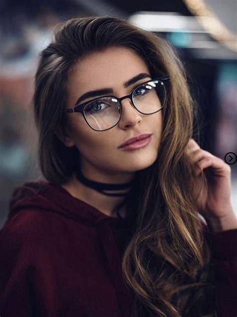 ️ top 20 photos of girls with glasses that are too hot for the internet to look girl