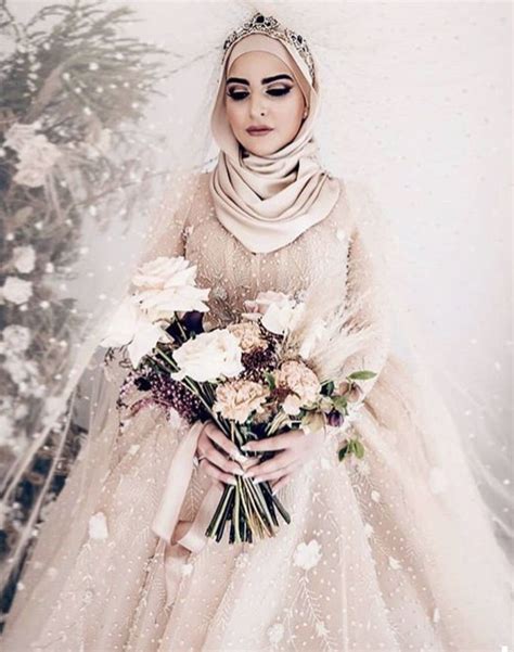 Hijabi Bride Hijabi Brides Bridal Hijab Styles Wedding Dress Outfit