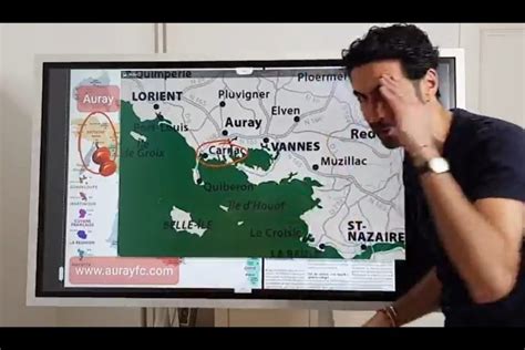 His birth sign is libra and his life path number is 7. Morbihan : le commentateur sportif Alexandre Ruiz met à l ...