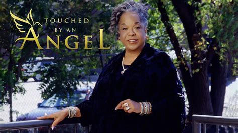 Watch Touched By An Angel · Season 1 Episode 1 · The Southbound Bus